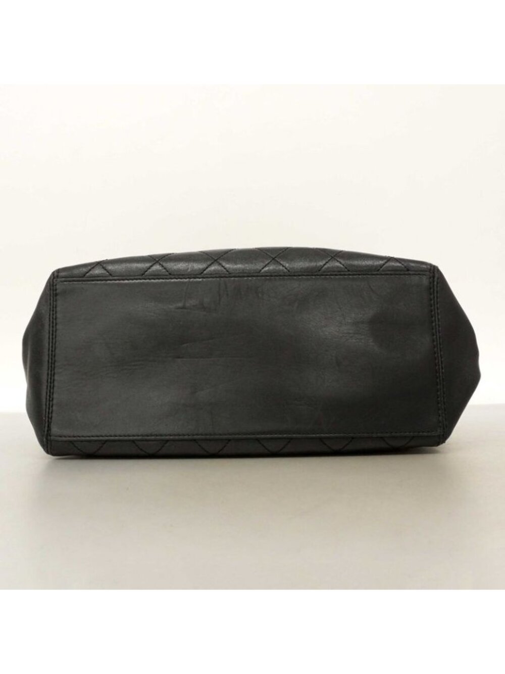 Chanel Tote Quilted Lambskin Black Silver - Picture 3 of 10